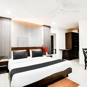 O Grand Peepal 4* Delhi (National Capital Territory of India)