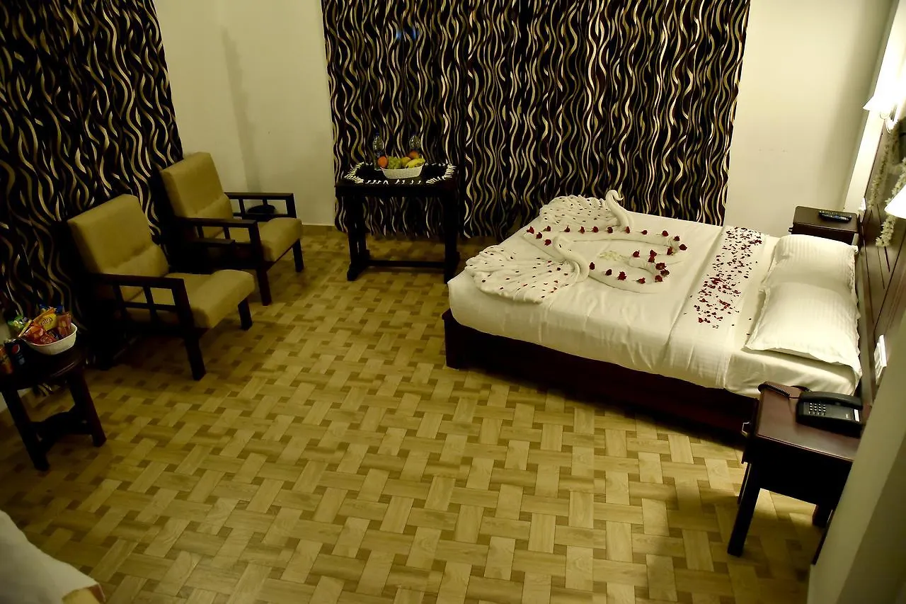 Natura Inn Munnar Hotel