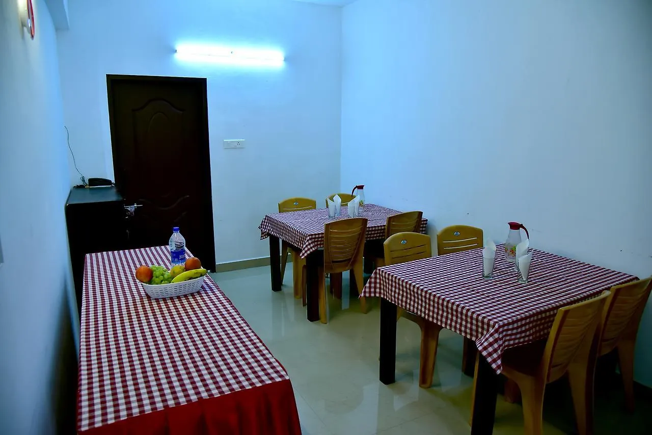 Natura Inn Munnar 2*,